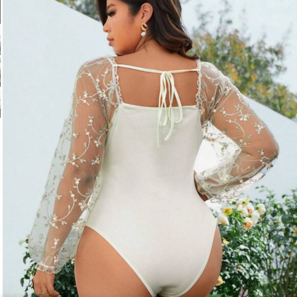 White Floral Embroidery Patchwork Bodysuit Size 12 (0XL) - Picture 2 of 2